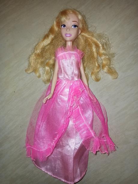 Šípková růženka a oblečení,