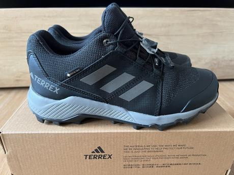 Dětská outdoorová obuv - adidas, vel.35, adidas,35