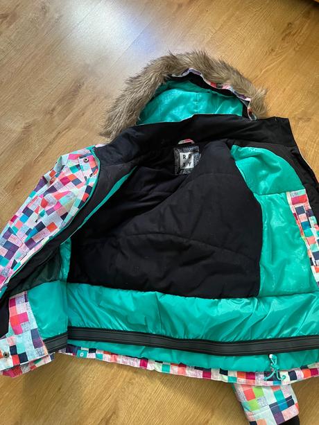 Krásná, veselá bunda roxy, roxy,s