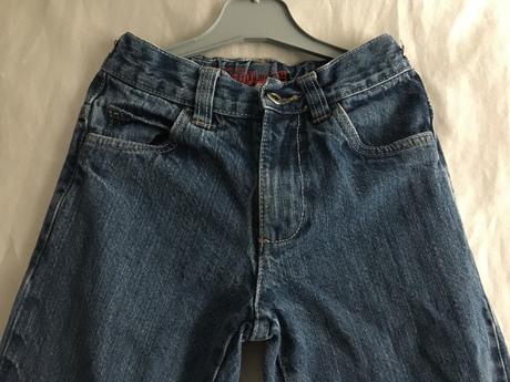 Vel. 110 modré rifle s kapsami, 110