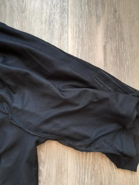 Trika na ven + kraťasy adidas vel. 146-152, 140–152