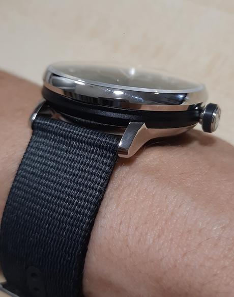 Chytré hodinky samonabíjecí sequent ag s22, sequent