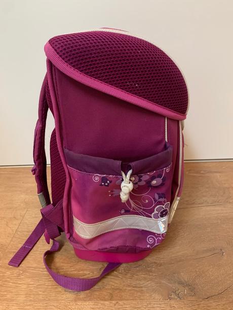 Sada pre prváčku - aktovka a bábika s koníkom, 