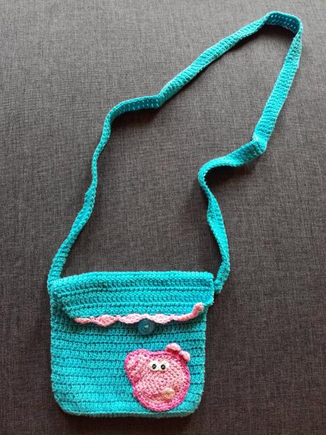 Háčkovaná  kabelka, 