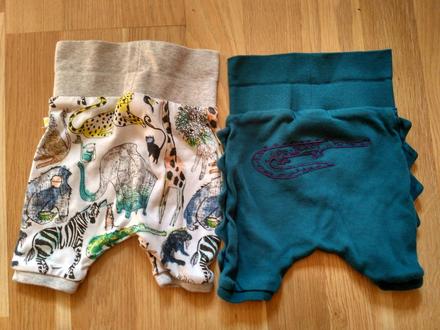 2x tepláky, next,56