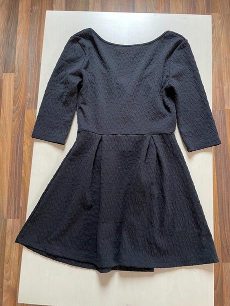 Minišaty nebo top, vel m a méně, bershka, bershka,m