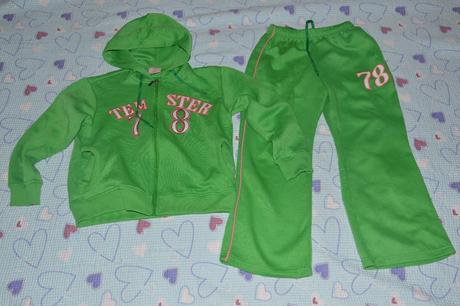 Tepláková souprava, vel. 122/128, 122