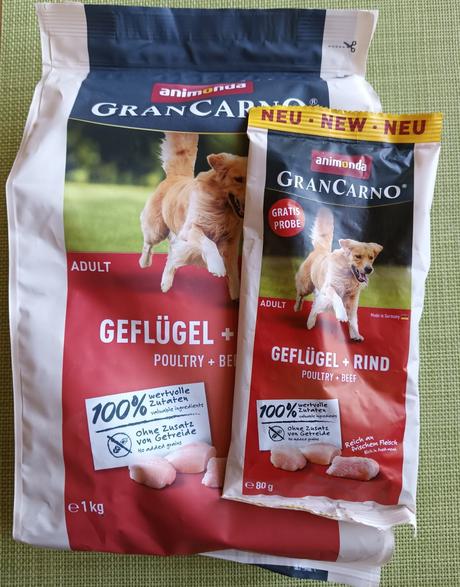 Granule pro dospělé psy, 