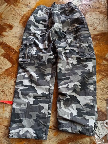 Kalhoty podšité fleesem, 152