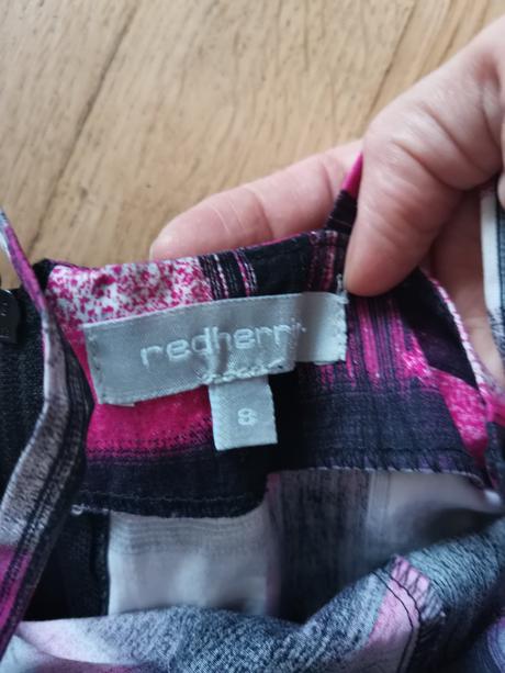 Šaty dívčí šaty vel. 128 / 134, 128