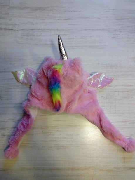 Čepice "jednorožce",