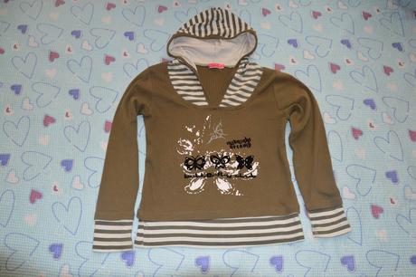 140 146 slabá mikina s motýlky, 146