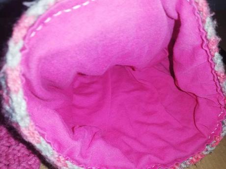 Dívčí zimní čepice,