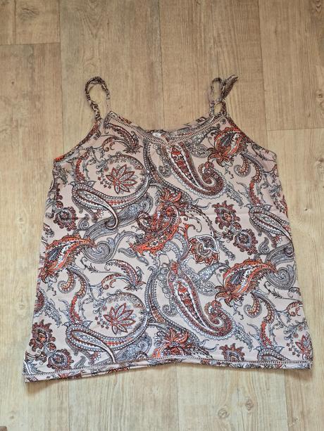 Letní top, takko,42