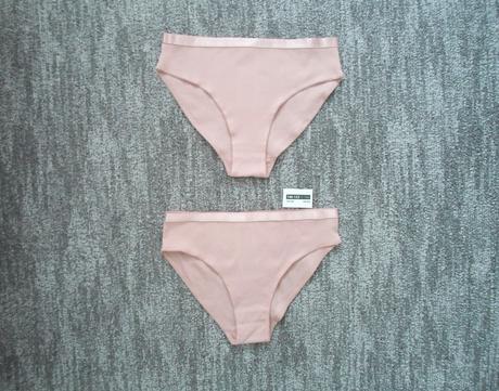 Dívčí růžové kalhotky, 146