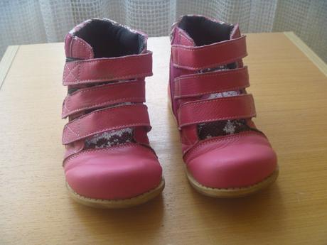 Růžové koženkové barefoot kotníčkové boty vel. 32, 32