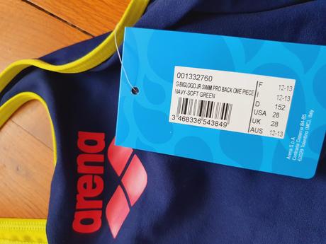 Dívčí sportovní jednodílné plavky 152, 152