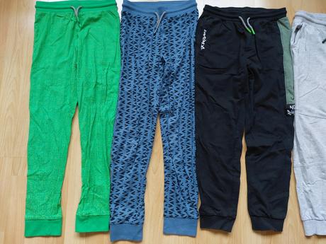 Slabé tepláky, domácí kalhoty, vel. 146, coccodrillo,140