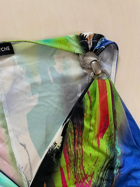 Nový barevný top se sponou silk, vel m, amor psych, m