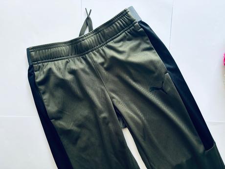 D38/ sportovní tepláky - v.11/12 let, puma,152