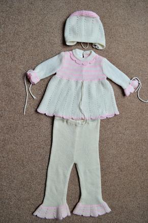 Pletený komplet, 74