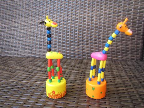 Mačkací figurka žirafy,