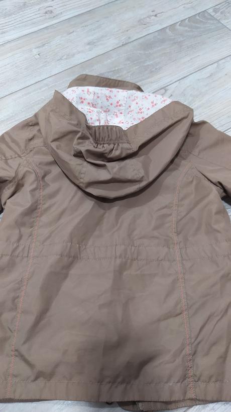 Dívčí parka 122, topolino,122