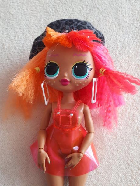 Lol velká ségra duhová panenka s malou panenkou,
