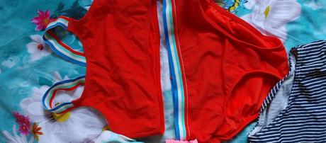 Dívčí plavky, tchibo,146