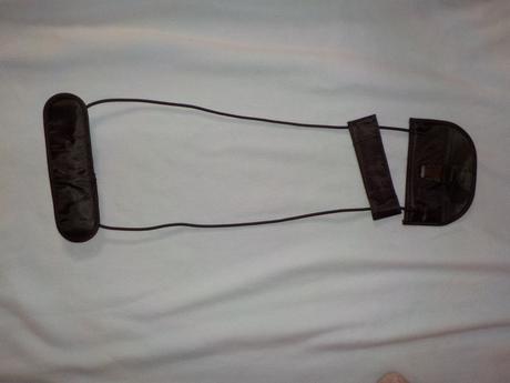 Popruh k uchycení druhého zavazadla,