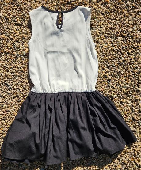 L278	dívčí elegantní šaty vel. 128-134, 128