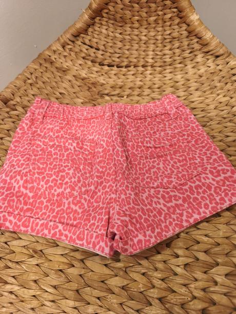 Leopardí kraťasy, kik,122