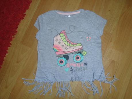 Tričko vel 110 bota brusle třásně, 110