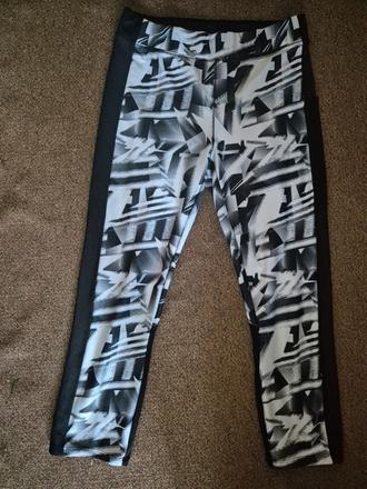 Dívčí sportovní 3/4 legíny domyos vel. 158, domyos,158