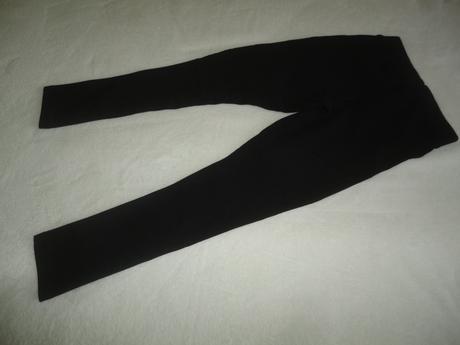 Sytě černé pružné kalhoty c+a, vel. 134, c&a,134