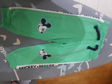 Chlapecké tepláčky značky disney, vel. 92., disney,92