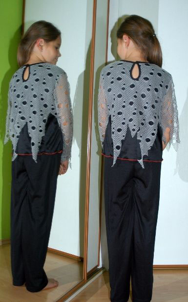 Karnevalový dvoudílný kostým kostlivec, pirát...,