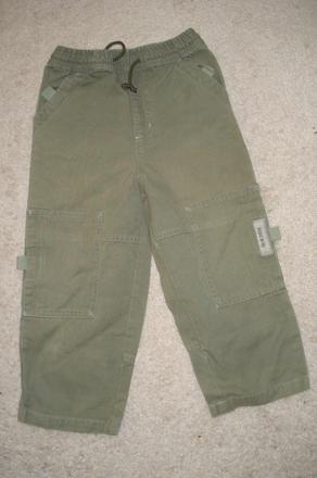 Plátěné kalhoty, 104