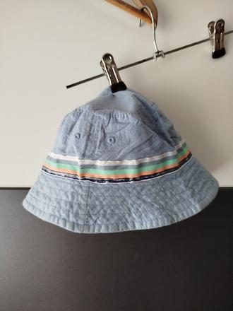 Klobouk zn. tu 3-5let, tu,110