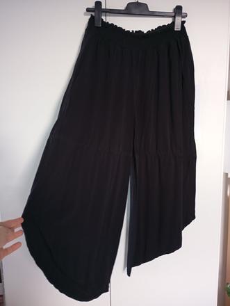 Volné černé kalhoty s rozšířenými nohavicemi 40/42, 42