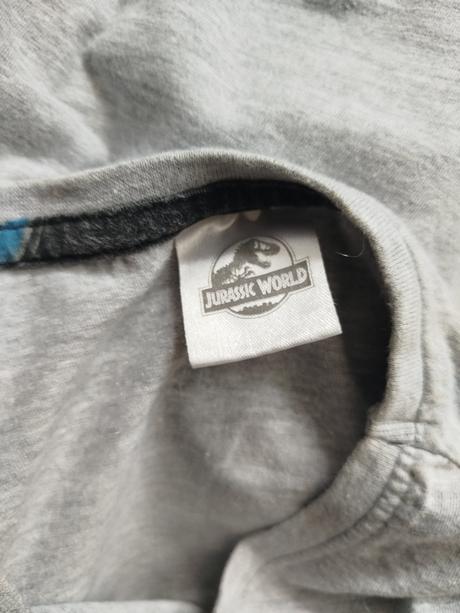 Tričko zn. jurassic world vel.128, 128