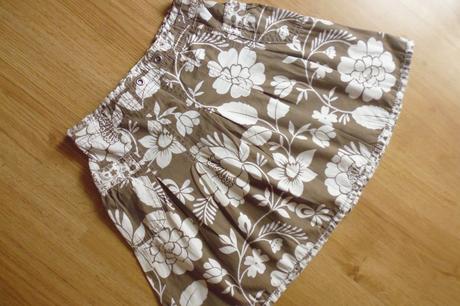 Sukně, l.o.g.g.,128