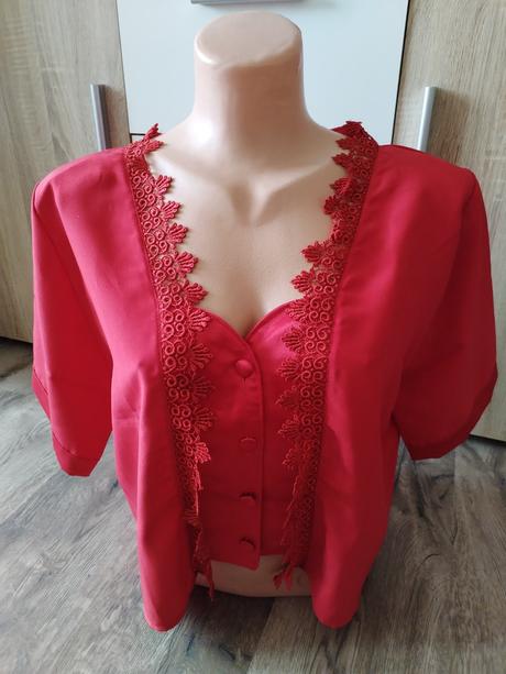 Slušivá červená xl halenka, xl