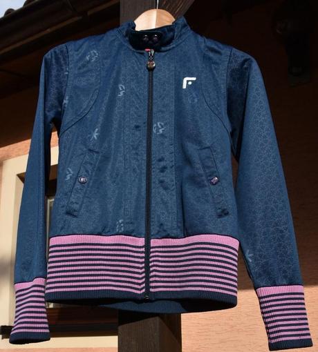 N119	dívčí mikina zn. funk 'n' soul vel. 146-152, 146