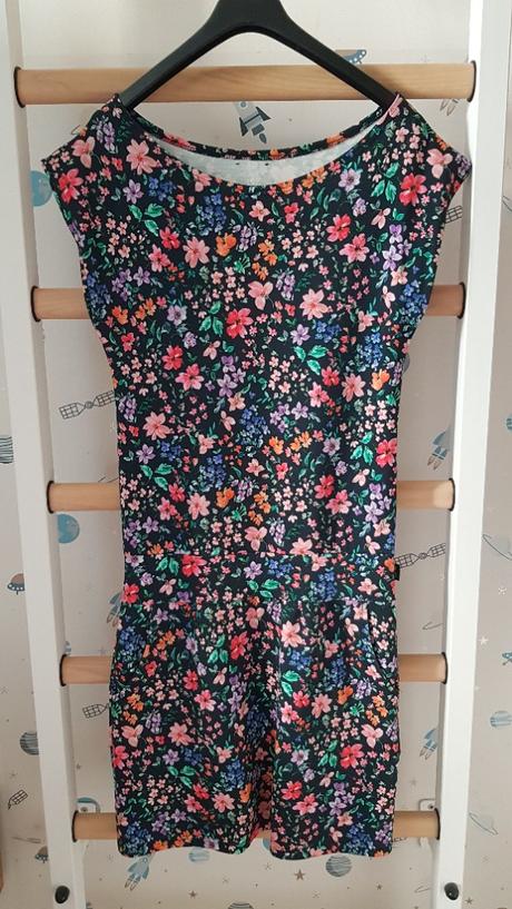 Šaty buga elegance navy flowers, vel. s, s