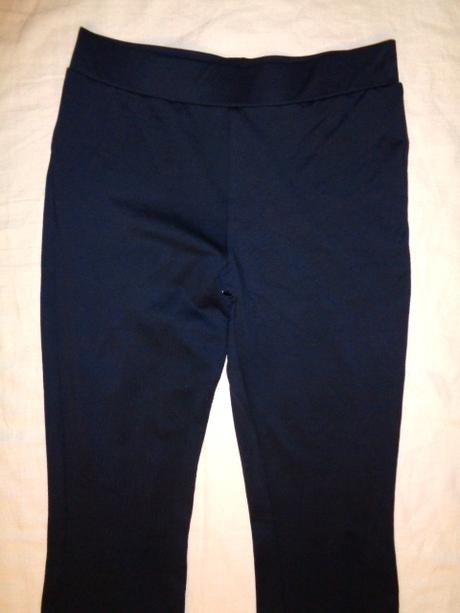 Luxusní lesklé elastické pružné tepláky, 152