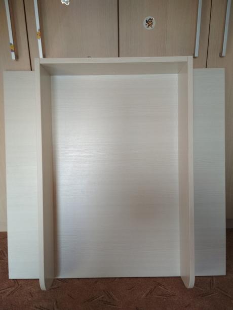 Přebalovací deska na komodu, 