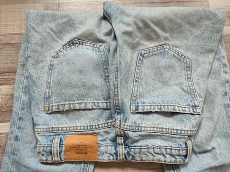 Džíny stradivarius, velikost 32, stradivarius,32