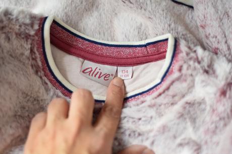 Mikina vel. 134, alive,134