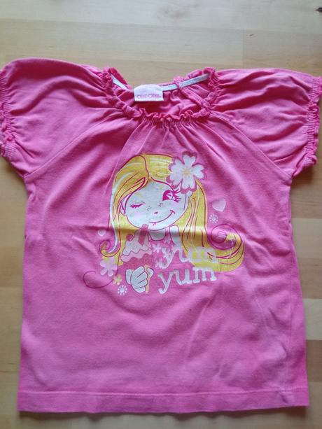 Dvě trička, age,104